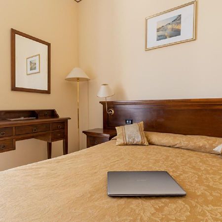 Hotel Villa Delle Rose Oristano Ngoại thất bức ảnh