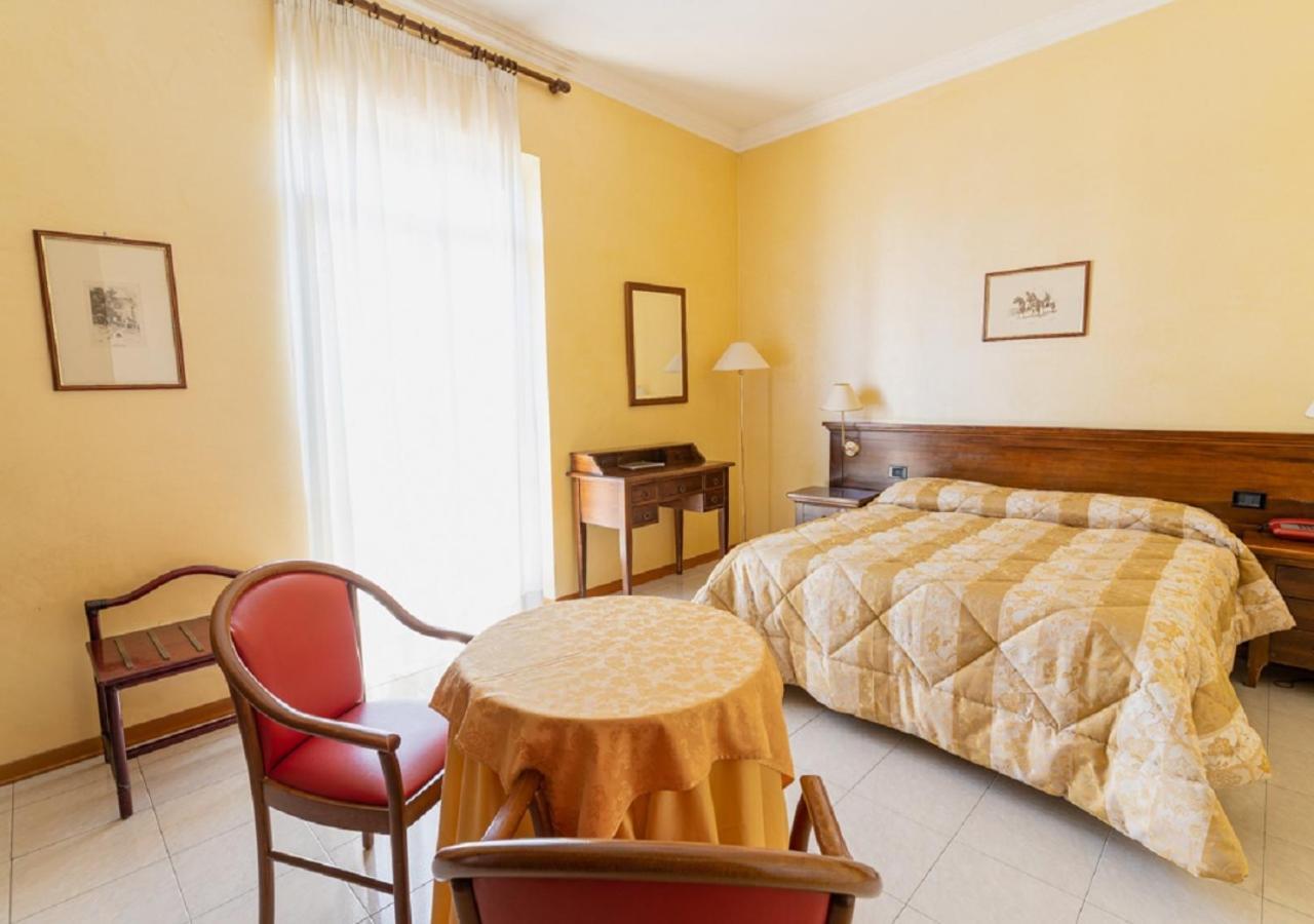 Hotel Villa Delle Rose Oristano Ngoại thất bức ảnh