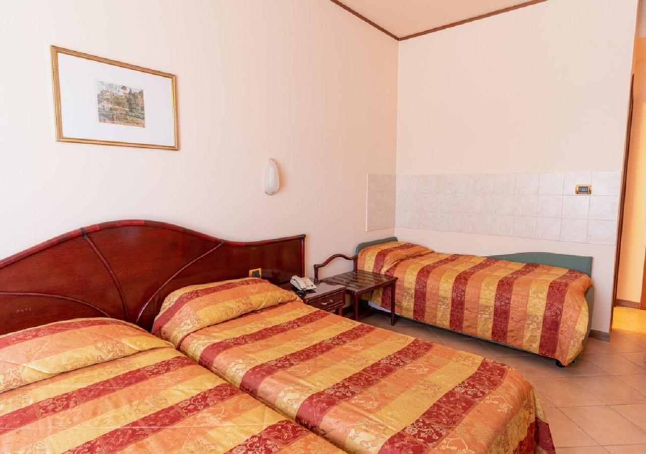 Hotel Villa Delle Rose Oristano Ngoại thất bức ảnh