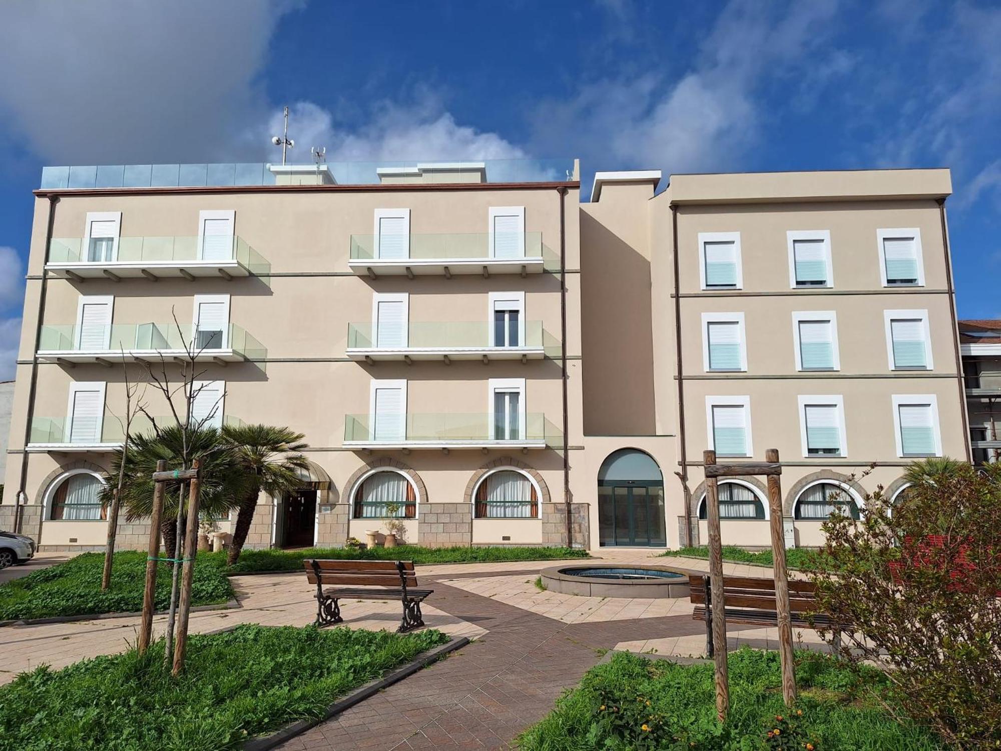 Hotel Villa Delle Rose Oristano Ngoại thất bức ảnh